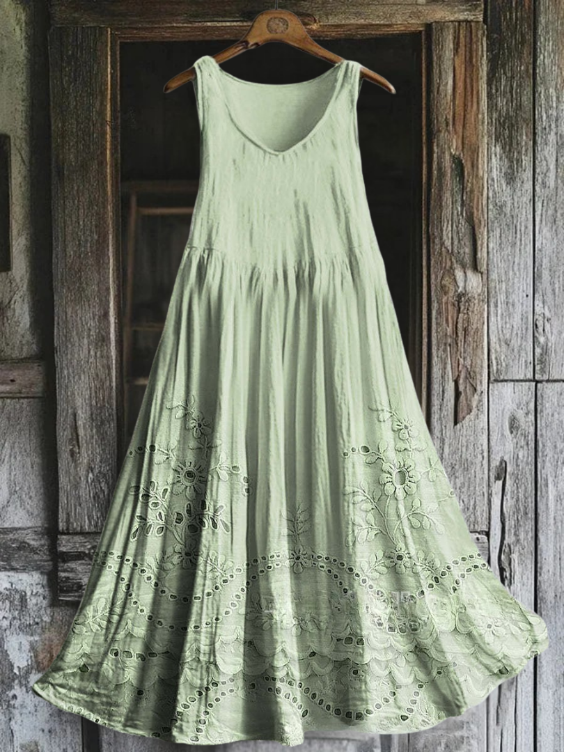 Margaux – Sukienka z angielskim haftem