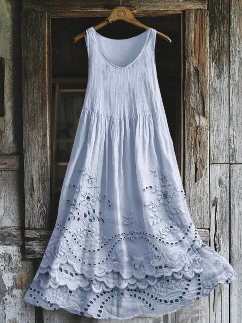 Margaux – Sukienka z angielskim haftem