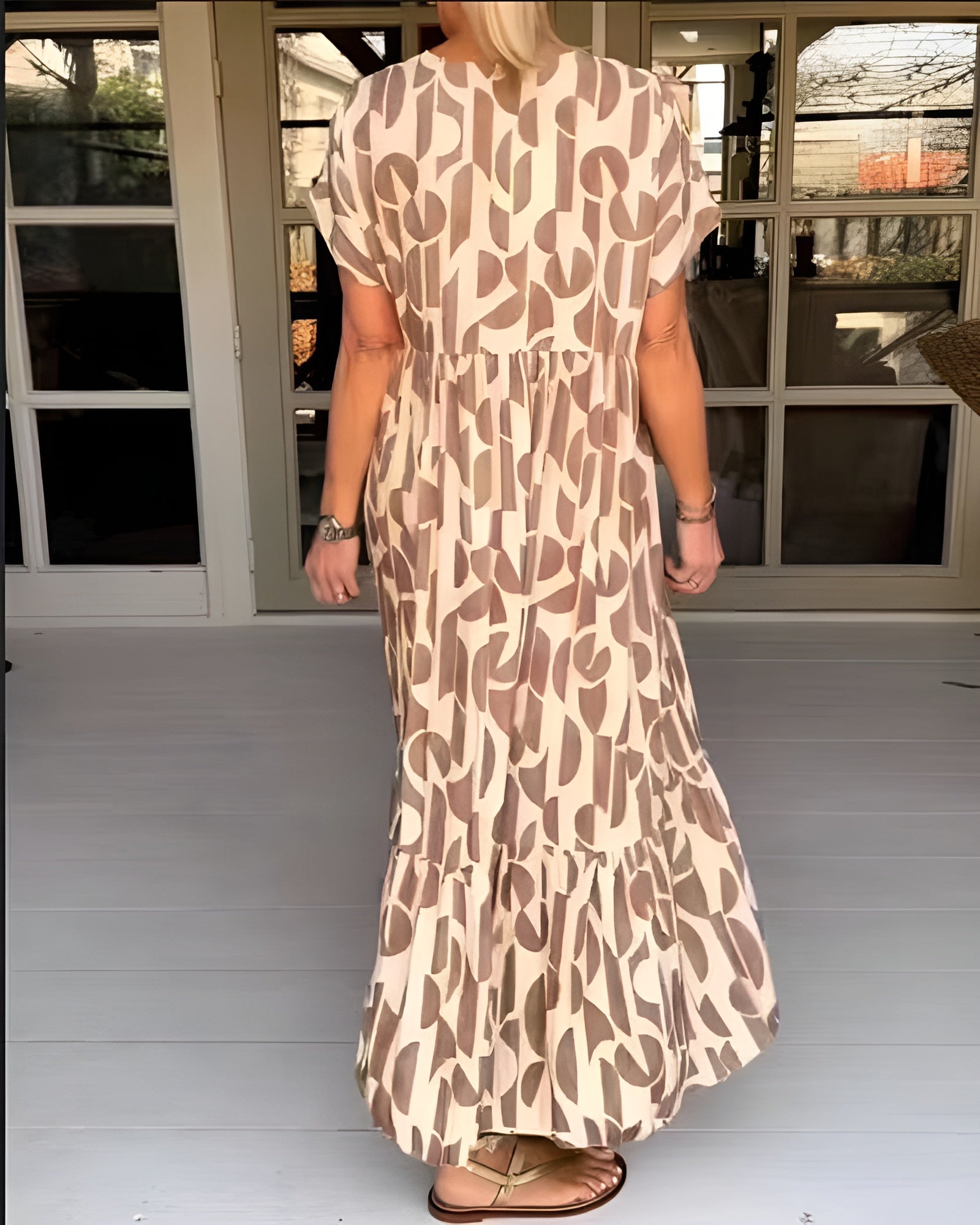 Colette | Lekka sukienka z dekoltem w serek