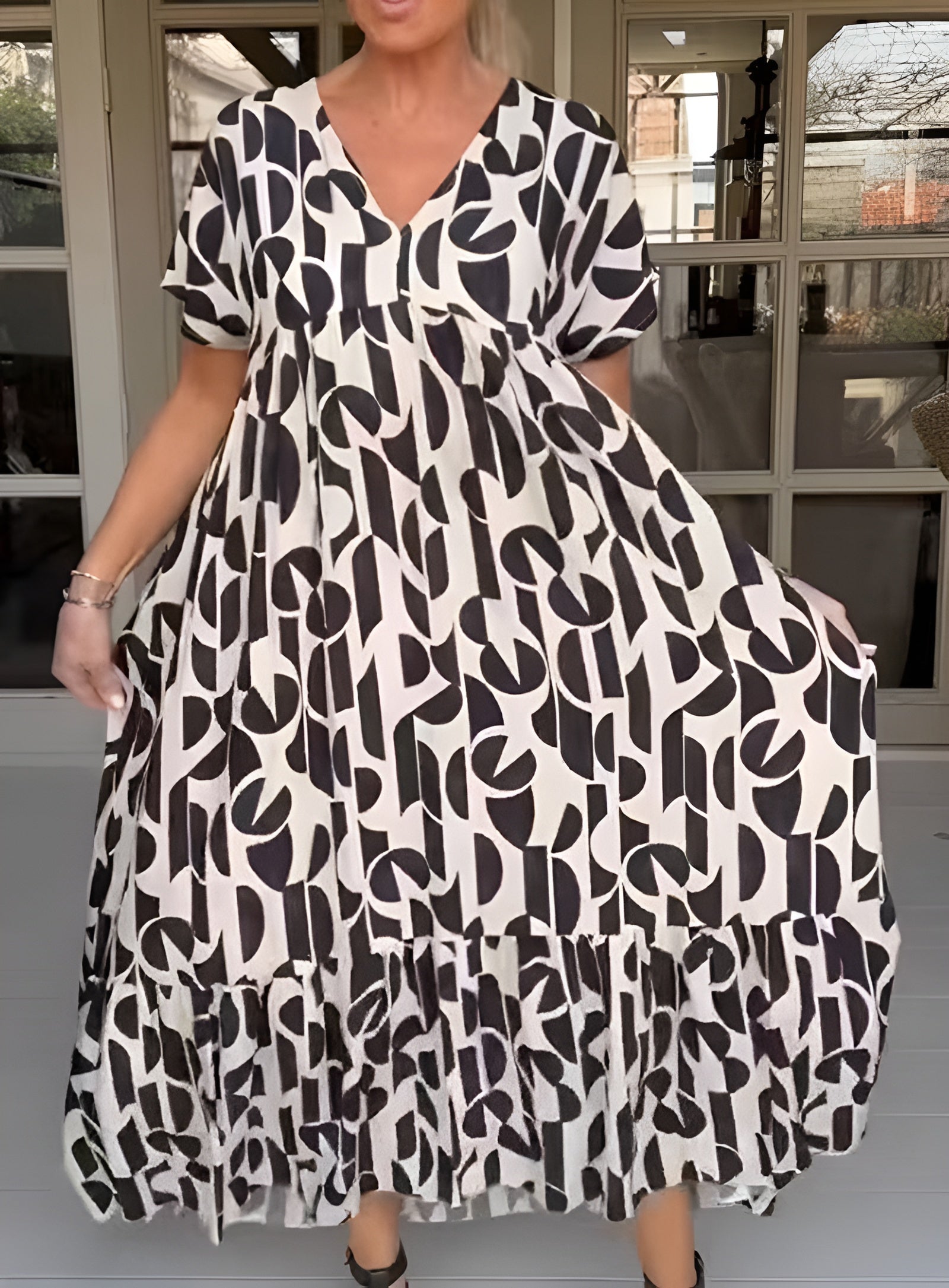 Colette | Lekka sukienka z dekoltem w serek