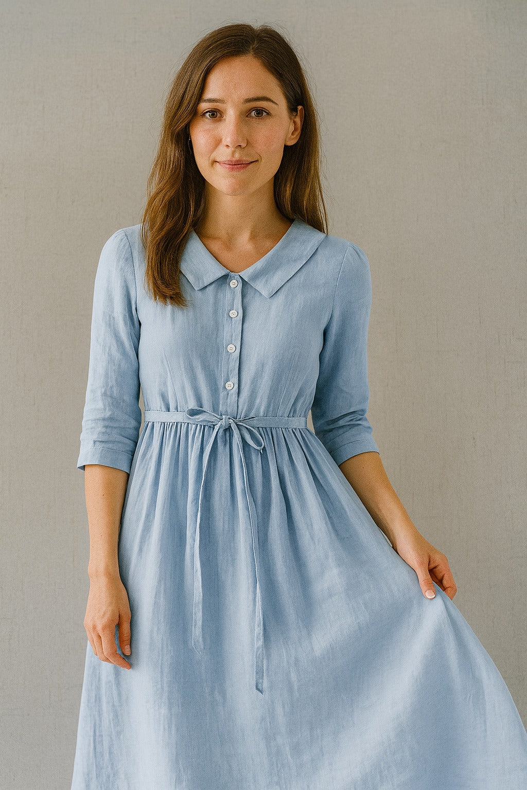 Lux - Elegancka sukienka z koronkowym pasem i półrękawami